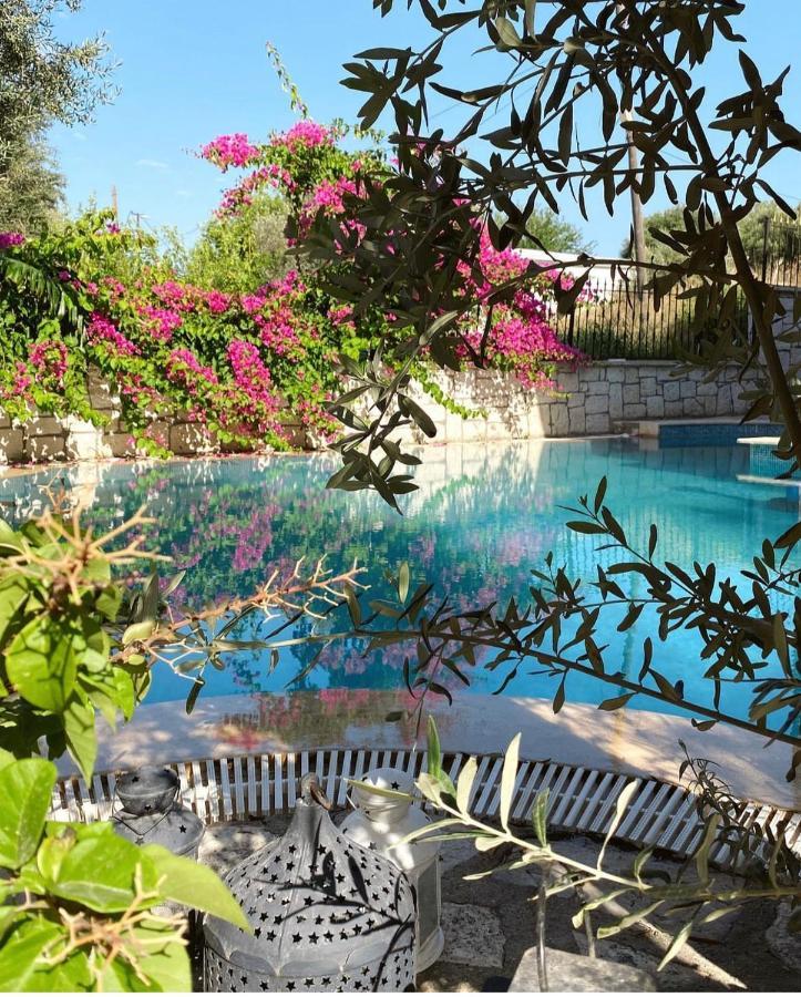 Ata Boutique Hotel Çeşme Exteriör bild