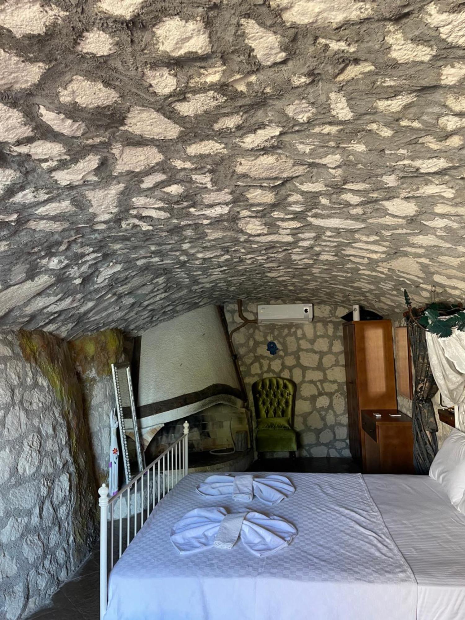 Ata Boutique Hotel Çeşme Exteriör bild