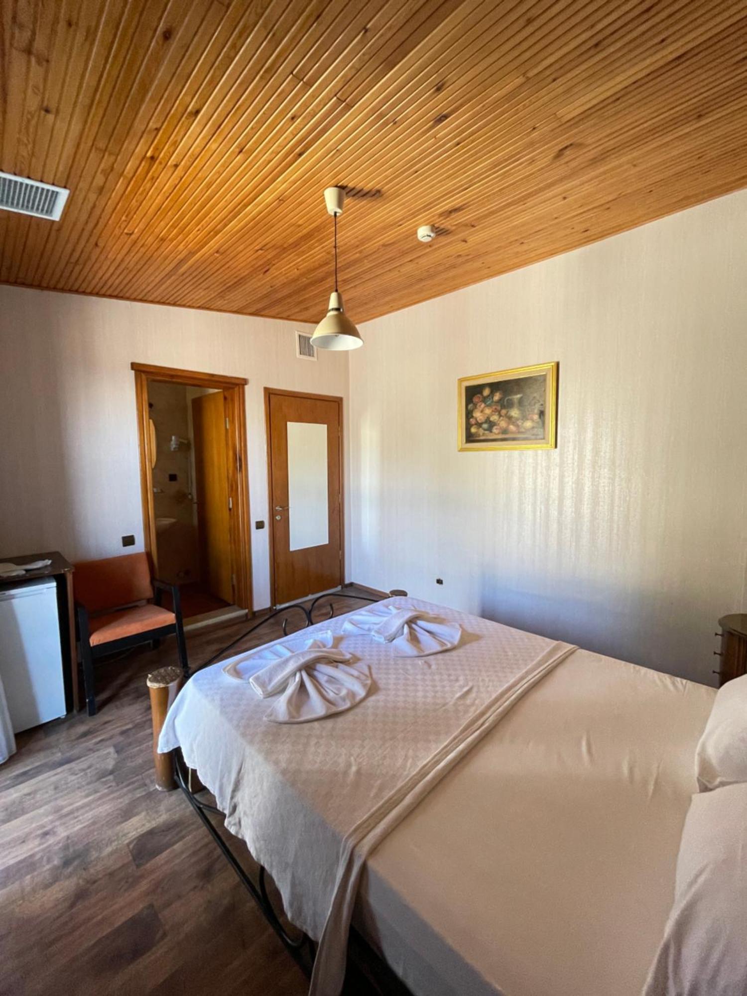 Ata Boutique Hotel Çeşme Exteriör bild