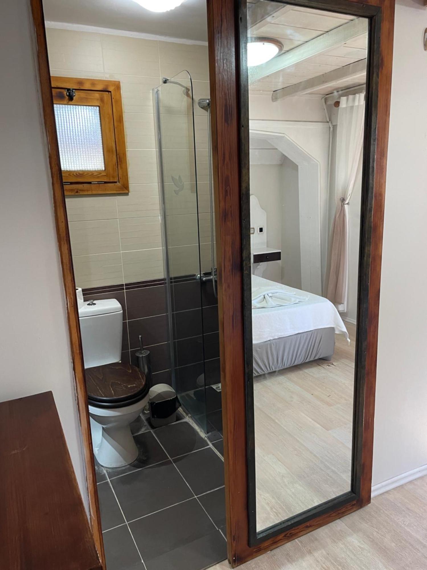 Ata Boutique Hotel Çeşme Exteriör bild