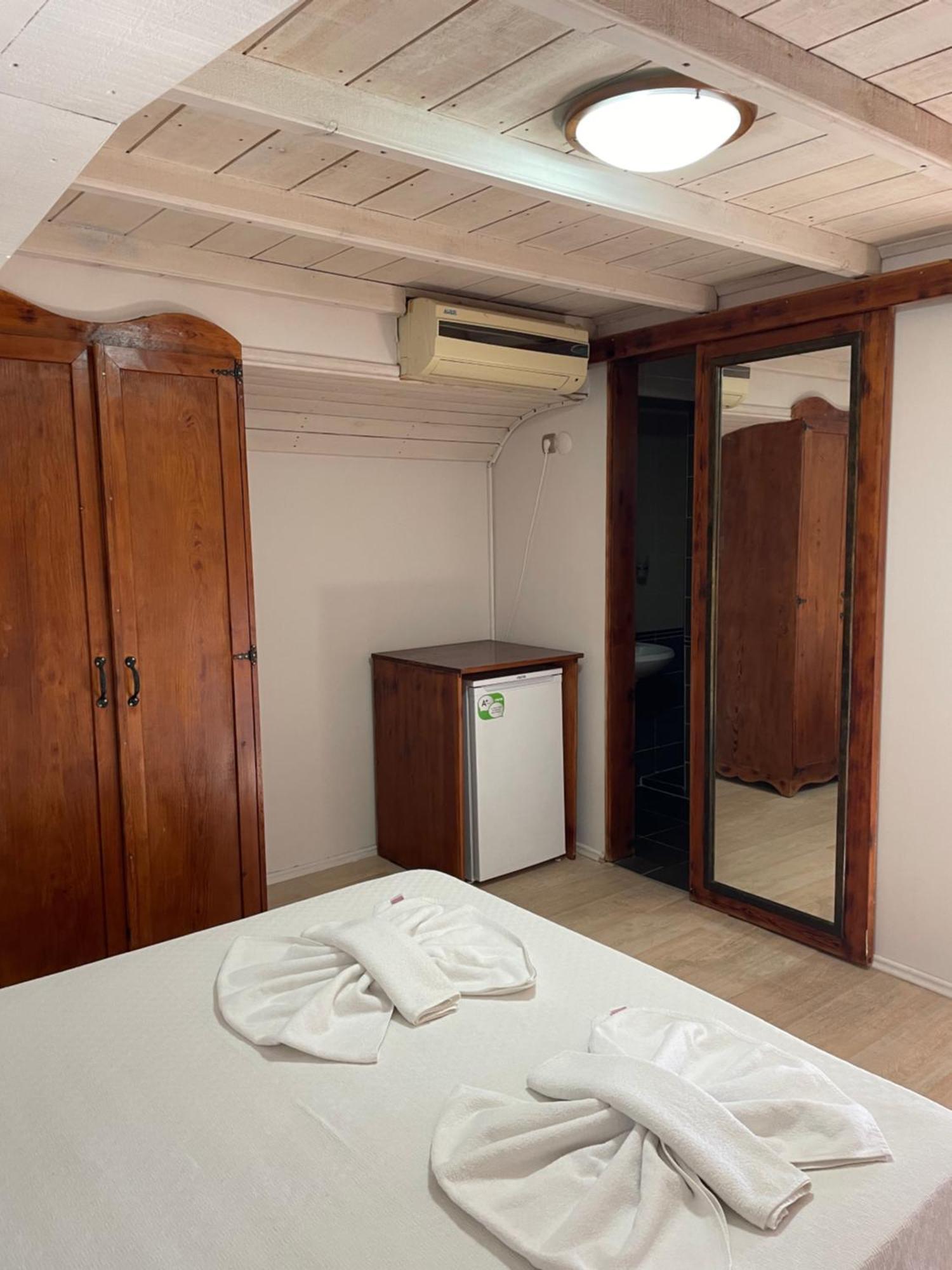 Ata Boutique Hotel Çeşme Exteriör bild